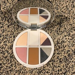 Pur Vanity Pallet in “Goal Digger”